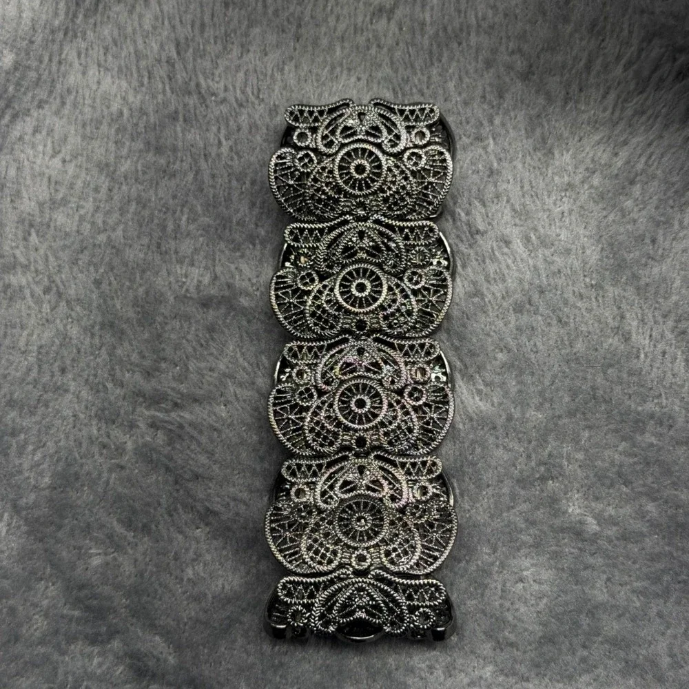 Ornate‎ Filigree Stretch Bracelet Silver Tone Lace Overlay Wide Cuff 9.5 in